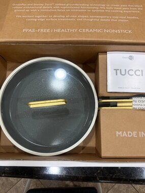 GreenPanTM Stanley TucciTM Ceramic Nonstick Fry Pan with Lid, 12" New in Box!